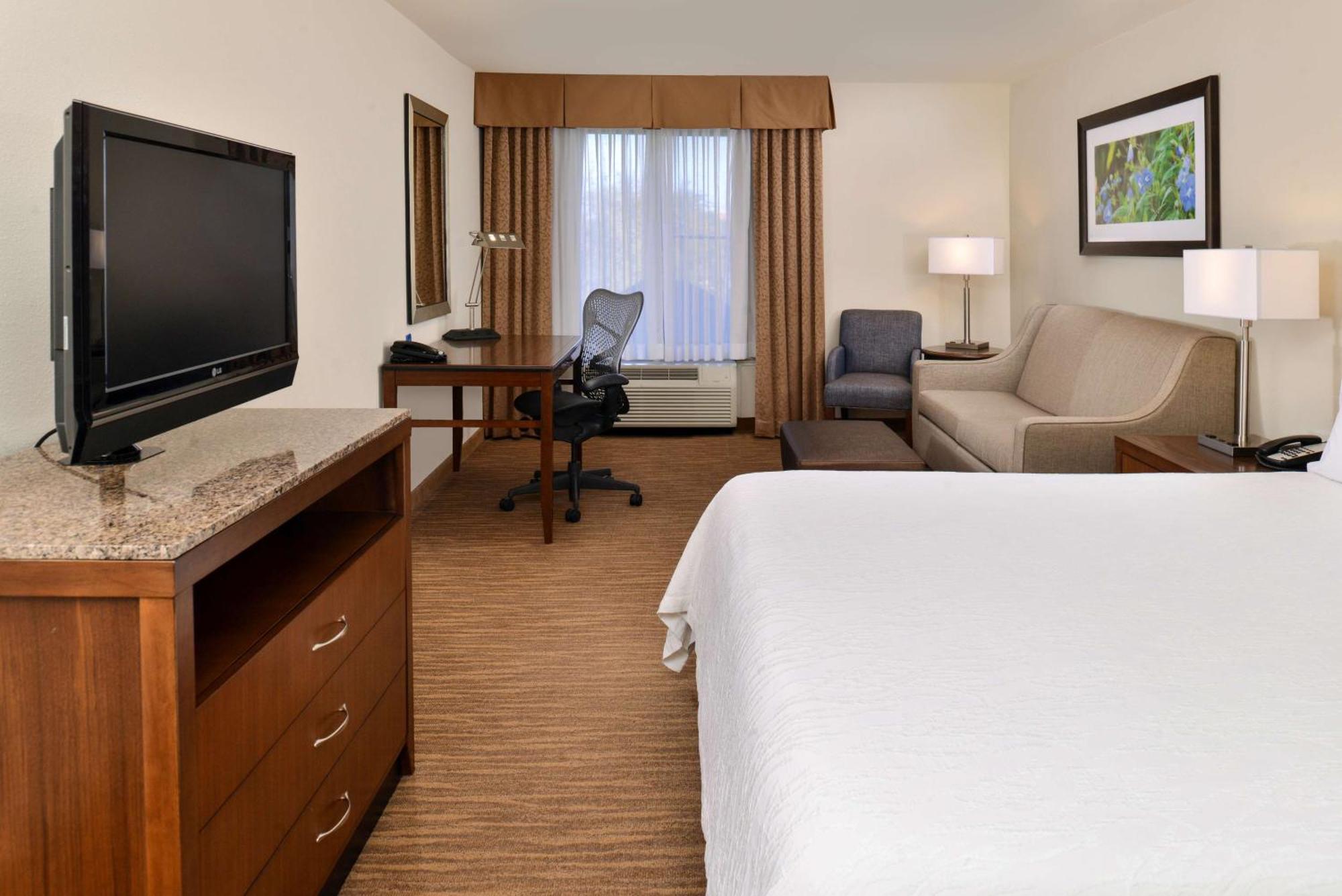 Hilton Garden Inn Addison Exterior foto